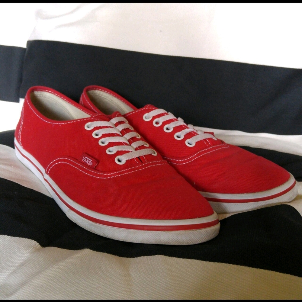 Vans Red Lowpro